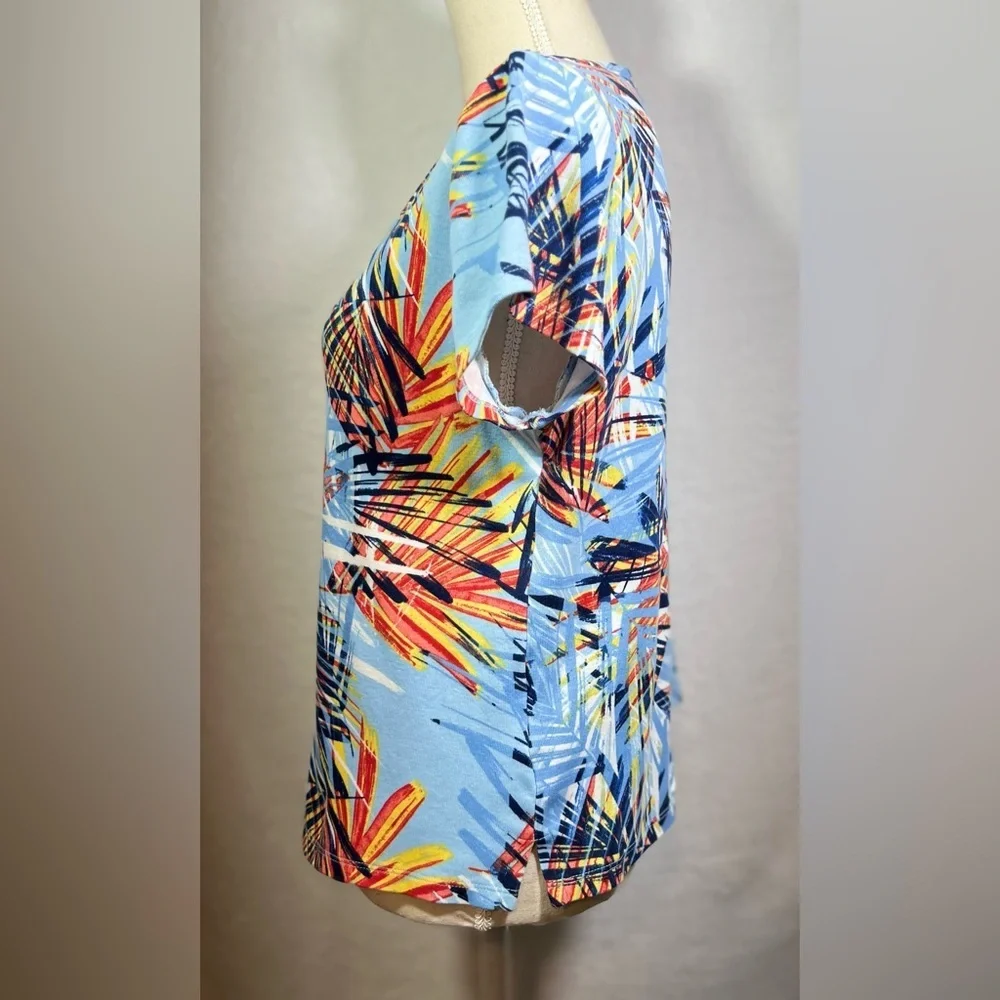 Rafaella Short Sleeve Top Size Petite Large Blue and Orange Graphic Design